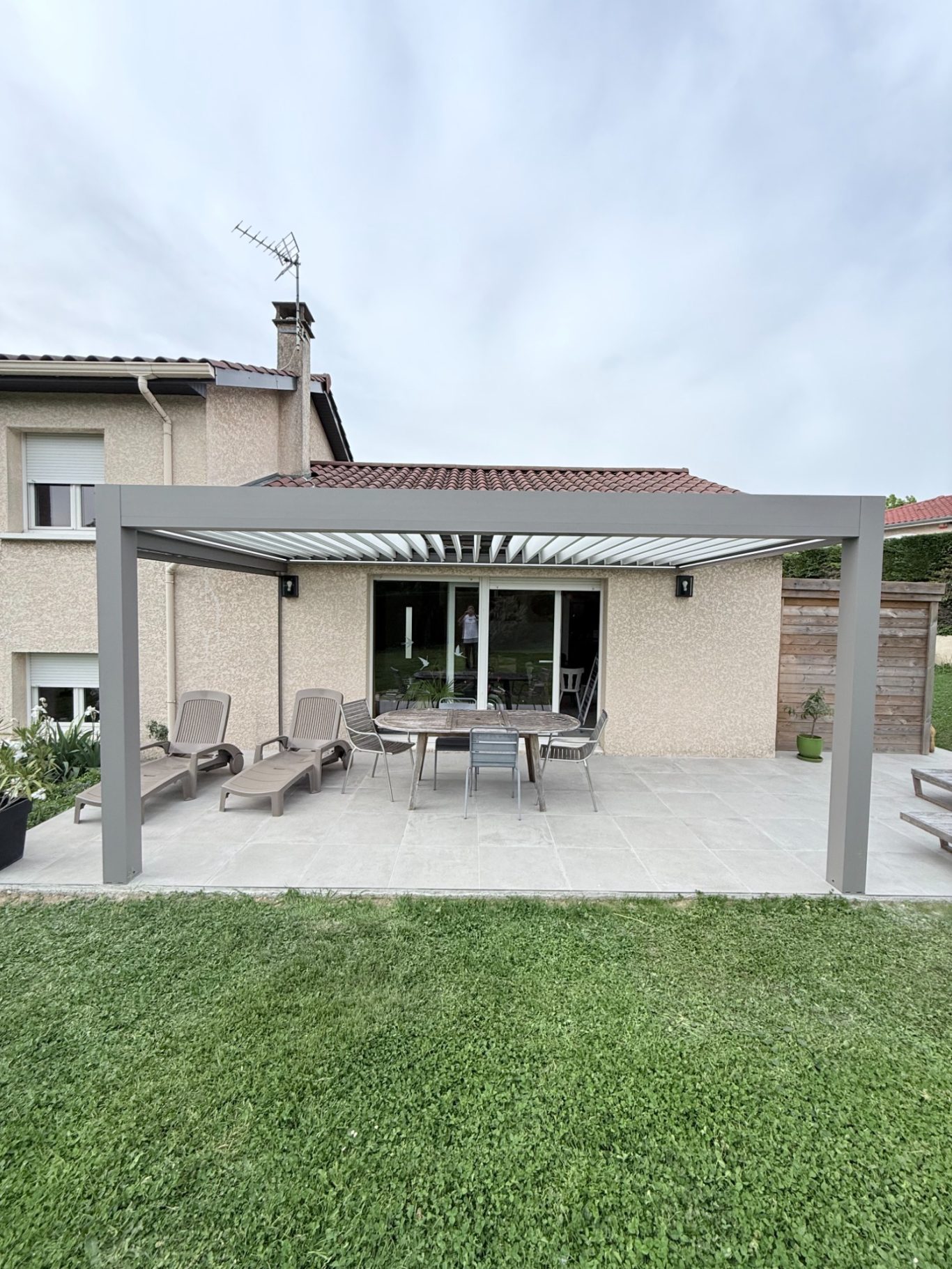 SUNRISE 5x3m RAL 7036