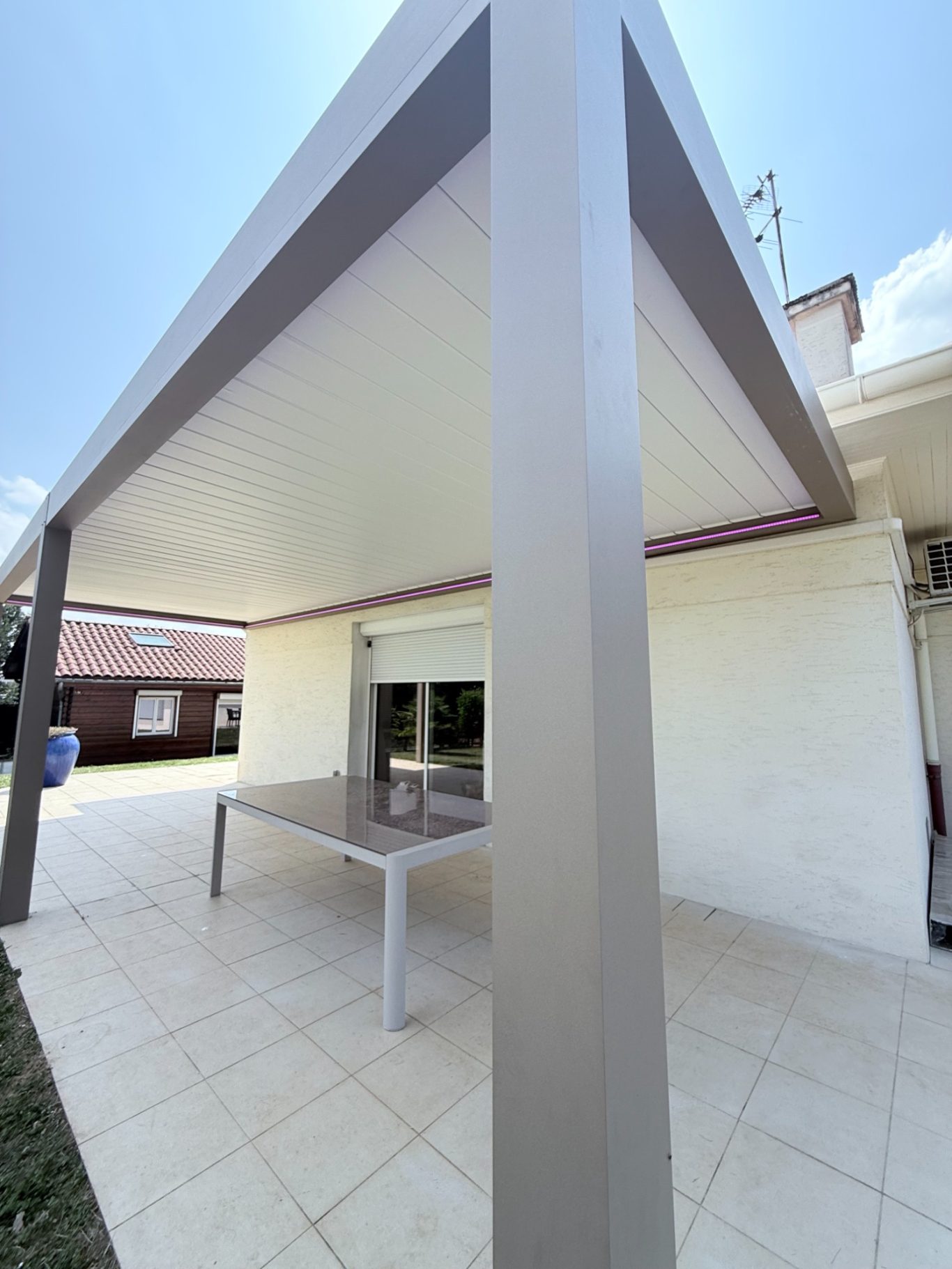 Modèle SUNRISE Adossée
8,40x3,5m RAL 1019