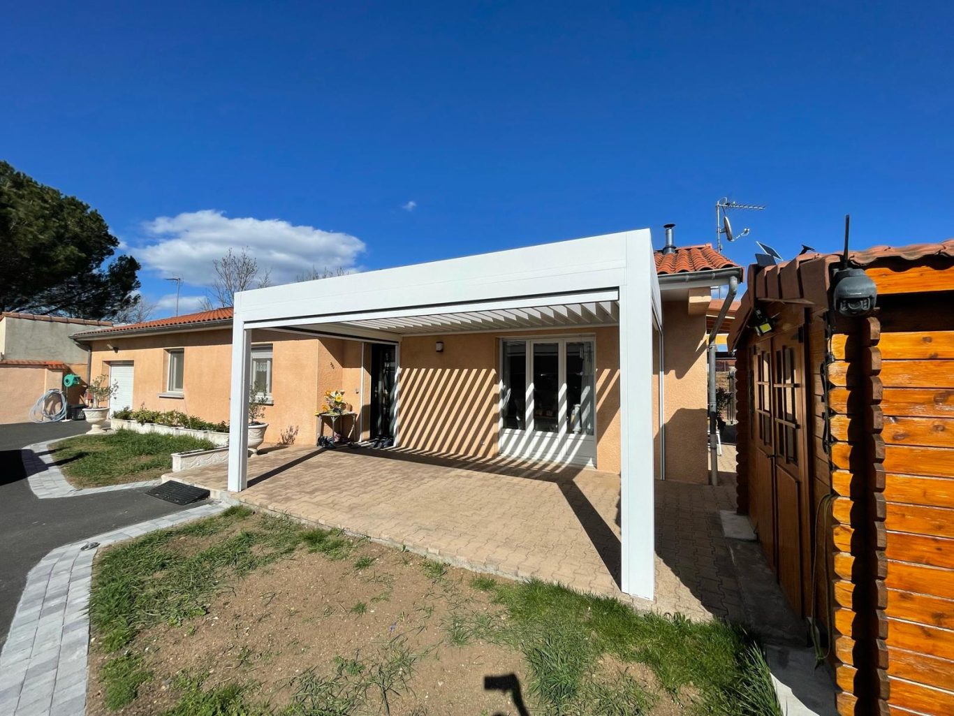 Pergola Bioclimatique GrandLuxe Titan 4x3 Stores ZIP