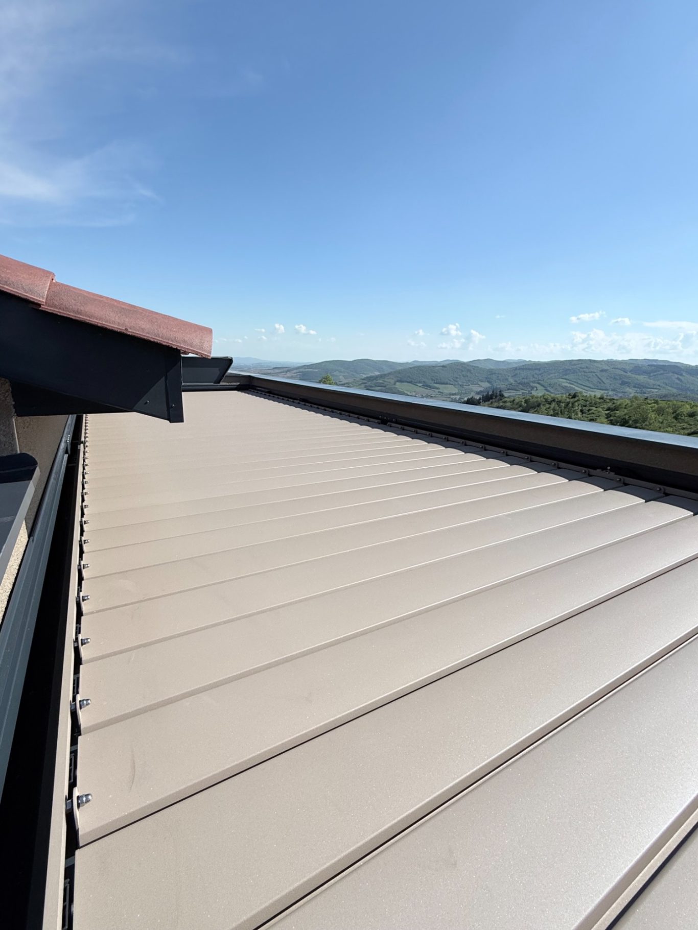 SUNRISE Suspendue 9,00 X 2,78 m